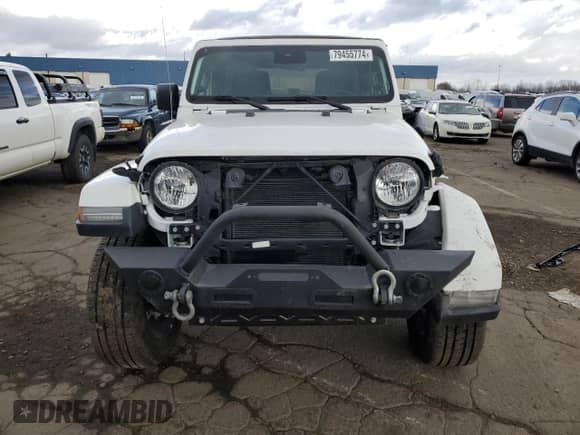 2022 Jeep Wrangler Unlimited Sahara Altitude с VIN 1C4HJXEG6NW255481, выставлен на аукционе Copart как лот 79455774 с пробегом 7 732 миль миль и Списание • Salvage title. История ставок и продаж доступна на DreamBid. Изображение 5.