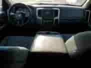 2020 Ram 1500 SLT z VIN 1C6RR7TTXLS102174, wystawiony jako Copart lot #64376695 z przebiegiem 96 403 mil mil oraz Szkoda całkowita • Salvage title. Historia ofert i sprzedaży dostępna na DreamBid. Obrazek 8.