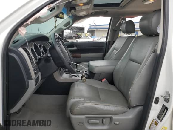 2010 Toyota Tundra Limited с VIN 5TFHY5F17AX094573, выставлен на аукционе Copart как лот 81736435 с пробегом 189 595 миль миль и Списание • Salvage title. История ставок и продаж доступна на DreamBid. Изображение 7.