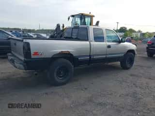 1999 Chevrolet Silverado 1500 LS с VIN 1GCEK19T8XE243085, выставлен на аукционе IAAI как лот 43284328 с пробегом 121 858 миль миль и . История ставок и продаж доступна на DreamBid. Изображение 4.