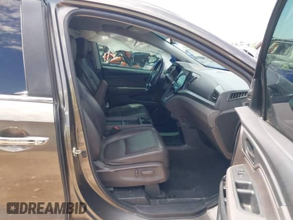 2019 Honda Odyssey EX-L с VIN 5FNRL6H74KB133979, выставлен на аукционе IAAI как лот 43180364 с пробегом 99 342 миль миль и . История ставок и продаж доступна на DreamBid. Изображение 5.