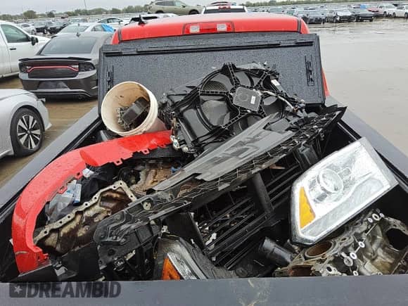 2017 Ram 1500 Laramie z VIN 1C6RR6NGXHS833334, wystawiony jako Copart lot #79221364 z przebiegiem 172 282 mil mil oraz Czysty tytuł • Clean title. Historia ofert i sprzedaży dostępna na DreamBid. Obrazek 12.