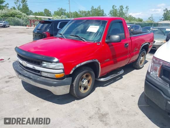 2000 Chevrolet Silverado 1500 LS with VIN 1GCEC14W0YZ154863, listed as a IAAI auction lot 42434909 with 205,767 mi miles and . Bid and sale history available at DreamBid. Image 2.