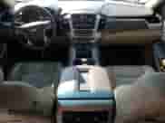 2015 Chevrolet Tahoe LT с VIN 1GNSKBKC4FR587837, выставлен на аукционе Copart как лот 84640165 с пробегом 121 212 миль миль и Чистый • Clean title. История ставок и продаж доступна на DreamBid. Изображение 8.