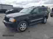 2010 Jeep Grand Cherokee Laredo с VIN 1J4PR4GK0AC100600, выставлен на аукционе Copart как лот 81772955 с пробегом 98 664 миль миль и Чистый • Clean title. История ставок и продаж доступна на DreamBid. Изображение 1.