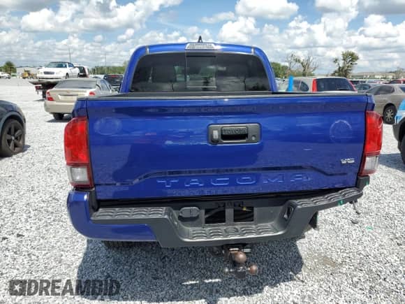 2022 Toyota Tacoma SR5 with VIN 3TMAZ5CN6NM169183, listed as a Copart auction lot 81107425 with 40,708 mi miles and Salvage title. Bid and sale history available at DreamBid. Image 6.