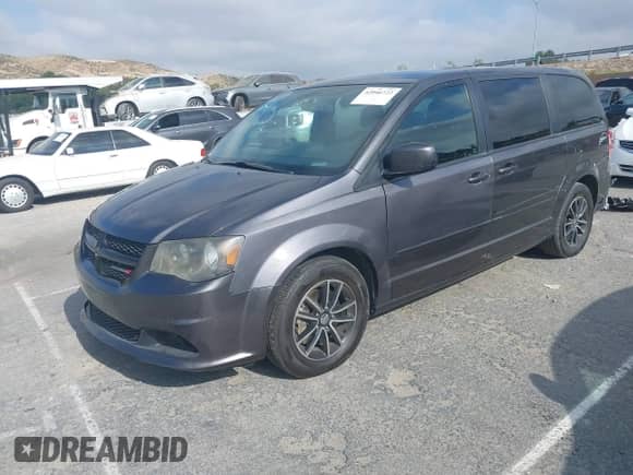 2014 Dodge Grand Caravan American Value with VIN 2C4RDGBG4ER411235, listed as a IAAI auction lot 42046722 with 99,335 mi miles and . Bid and sale history available at DreamBid. Image 18.