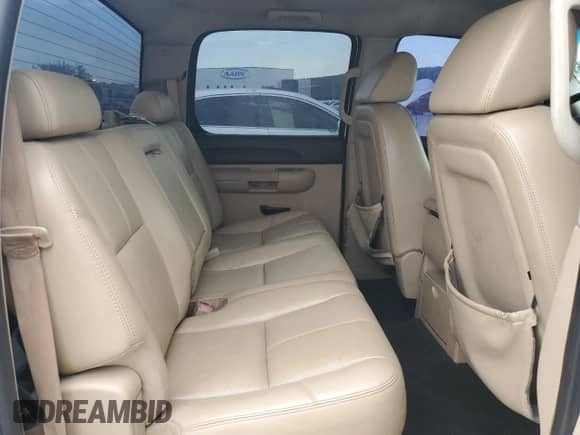 2007 GMC Sierra 1500 SLE2 with VIN 2GTEC13J771556585, listed as a Copart auction lot 81407445 with 209,181 mi miles and Salvage title. Bid and sale history available at DreamBid. Image 10.