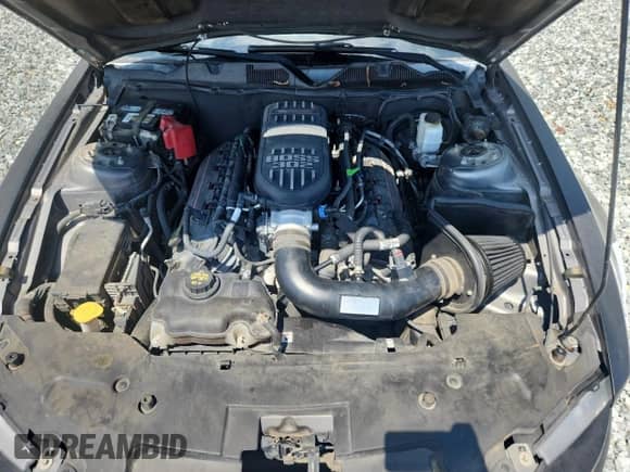 2011 Ford Mustang GT z VIN 1ZVBP8CF1B5157574, wystawiony jako Copart lot #65224115 z przebiegiem Nie podano mil oraz Szkoda całkowita • Salvage title. Historia ofert i sprzedaży dostępna na DreamBid. Obrazek 11.