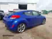 2012 Hyundai Veloster w/Black Int z VIN KMHTC6AD9CU054320, wystawiony jako IAAI lot #42750083 z przebiegiem 130 343 mil mil oraz . Historia ofert i sprzedaży dostępna na DreamBid. Obrazek 4.