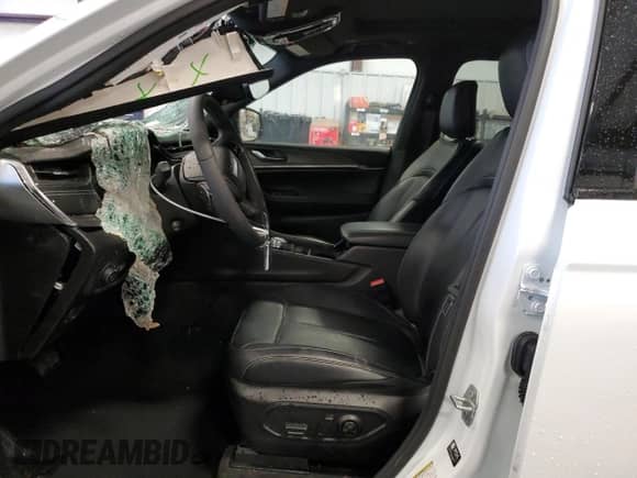 2023 Jeep Grand Cherokee Overland с VIN 1C4RJJDG2P8737875, выставлен на аукционе Copart как лот 73362004 с пробегом Не указан миль и Списание • Salvage title. История ставок и продаж доступна на DreamBid. Изображение 7.