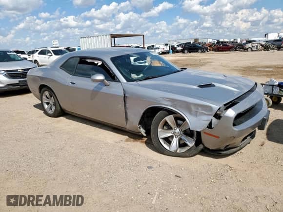 2016 Dodge Challenger SXT z VIN 2C3CDZAG8GH184115, wystawiony jako Copart lot #81026485 z przebiegiem 119 272 mil mil oraz Szkoda całkowita • Salvage title. Historia ofert i sprzedaży dostępna na DreamBid. Obrazek 4.