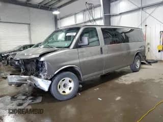 2010 Chevrolet Express Passenger LT с VIN 1GA2G1DG7A1170734, выставлен на аукционе Copart как лот 61445855 с пробегом 122 135 миль миль и Списание • Salvage title. История ставок и продаж доступна на DreamBid. Изображение 1.