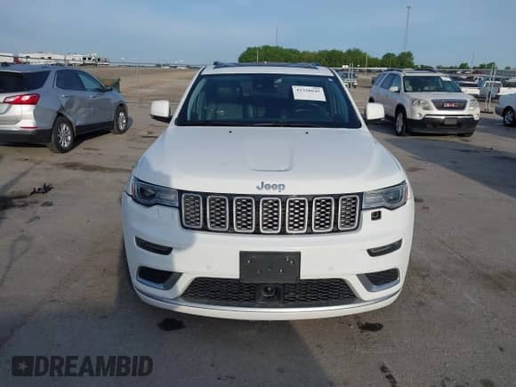 2018 Jeep Grand Cherokee Summit с VIN 1C4RJFJG0JC107732, выставлен на аукционе IAAI как лот 42328645 с пробегом 109 601 миль миль и . История ставок и продаж доступна на DreamBid. Изображение 13.