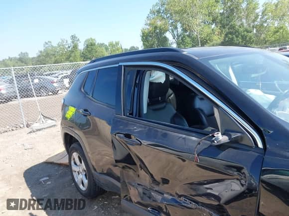 2017 Jeep Compass Latitude с VIN 3C4NJDBB0HT679761, выставлен на аукционе IAAI как лот 42999333 с пробегом 90 586 миль миль и . История ставок и продаж доступна на DreamBid. Изображение 12.