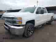 2015 Chevrolet Silverado 2500HD LT z VIN 1GC1KVEG6FF617734, wystawiony jako IAAI lot #41721265 z przebiegiem 165 445 mil mil oraz . Historia ofert i sprzedaży dostępna na DreamBid. Obrazek 17.