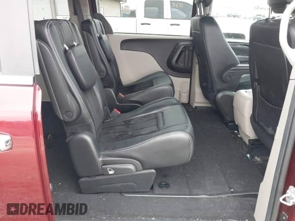 2017 Dodge Grand Caravan SXT с VIN 2C4RDGCG6HR678363, выставлен на аукционе IAAI как лот 43458874 с пробегом 110 301 миль миль и . История ставок и продаж доступна на DreamBid. Изображение 8.