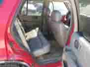 1999 Chevrolet Blazer LS z VIN 1GNDT13WXX2103995, wystawiony jako IAAI lot #43444997 z przebiegiem 211 763 mil mil oraz . Historia ofert i sprzedaży dostępna na DreamBid. Obrazek 8.