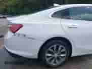 2022 Chevrolet Malibu LT z VIN 1G1ZD5ST9NF114429, wystawiony jako IAAI lot #43181784 z przebiegiem 84 791 mil mil oraz . Historia ofert i sprzedaży dostępna na DreamBid. Obrazek 6.