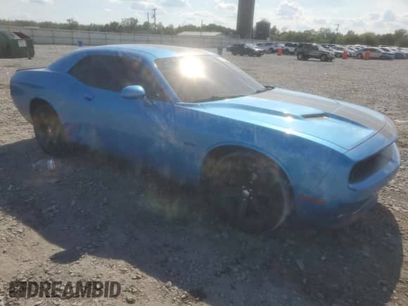 2016 Dodge Challenger R/T с VIN 2C3CDZBT3GH201401, выставлен на аукционе Copart как лот 71590085 с пробегом 70 984 миль миль и Списание • Salvage title. История ставок и продаж доступна на DreamBid. Изображение 4.