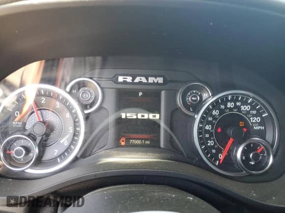 2021 Ram 1500 Big Horn z VIN 1C6SRFMTXMN562364, wystawiony jako Copart lot #55867085 z przebiegiem 77 000 mil mil oraz Szkoda całkowita • Salvage title. Historia ofert i sprzedaży dostępna na DreamBid. Obrazek 9.