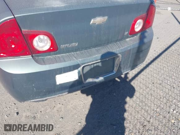 2009 Chevrolet Malibu 1LT с VIN 1G1ZH57B494103635, выставлен на аукционе IAAI как лот 43514837 с пробегом 175 922 миль миль и . История ставок и продаж доступна на DreamBid. Изображение 6.