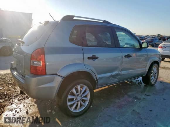 2007 Hyundai Tucson GLS z VIN KM8JM12B37U563409, wystawiony jako Copart lot #82078015 z przebiegiem 268 133 mil mil oraz Szkoda całkowita • Salvage title. Historia ofert i sprzedaży dostępna na DreamBid. Obrazek 3.