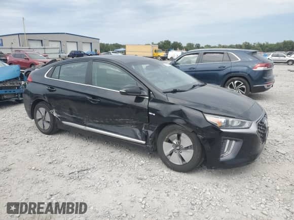 2020 Hyundai Ioniq SE z VIN KMHC75LC9LU241348, wystawiony jako Copart lot #71828495 z przebiegiem 71 446 mil mil oraz Szkoda całkowita • Salvage title. Historia ofert i sprzedaży dostępna na DreamBid. Obrazek 4.