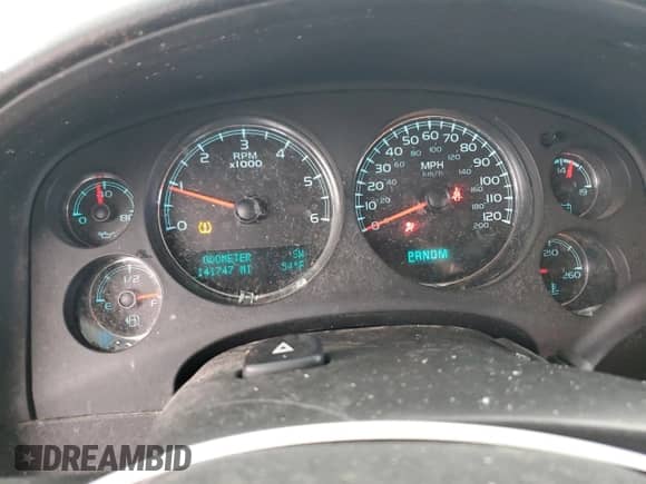 2013 Chevrolet Tahoe LS with VIN 1GNSKAE0XDR139109, listed as a Copart auction lot 53398915 with 141,747 mi miles and Salvage title. Bid and sale history available at DreamBid. Image 9.