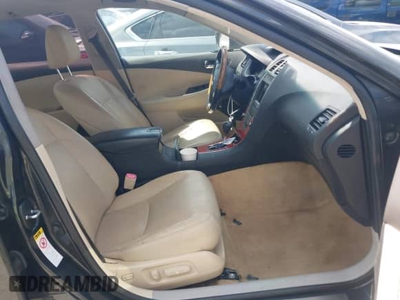 2007 Lexus ES 330 с VIN JTHBJ46G872088536, выставлен на аукционе IAAI как лот 43114608 с пробегом 199 391 миль миль и . История ставок и продаж доступна на DreamBid. Изображение 5.