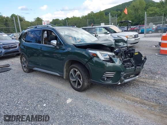 2024 Subaru Forester Touring z VIN JF2SKAMC9RH479547, wystawiony jako IAAI lot #43048624 z przebiegiem 42 752 mil mil oraz . Historia ofert i sprzedaży dostępna na DreamBid. Obrazek 1.