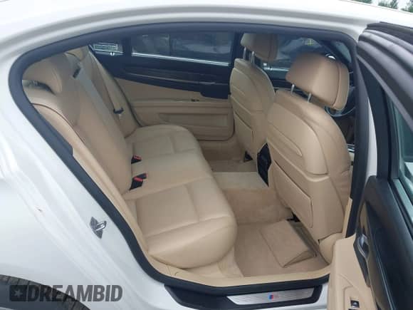 2015 BMW 7 Series 750Li with VIN WBAYE8C58FD781570, listed as a IAAI auction lot 42719416 with 79,573 mi miles and . Bid and sale history available at DreamBid. Image 8.