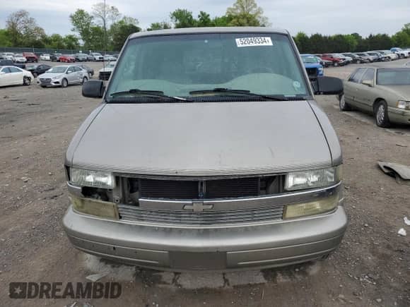 2004 Chevrolet Astro с VIN 1GNEL19X14B101892, выставлен на аукционе Copart как лот 72381434 с пробегом 354 188 миль миль и Списание • Salvage title. История ставок и продаж доступна на DreamBid. Изображение 5.
