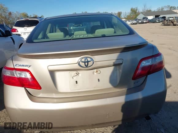 2009 Toyota Camry LE with VIN 4T4BE46K39R067631, listed as a IAAI auction lot 43413567 with 143,949 mi miles and . Bid and sale history available at DreamBid. Image 16.