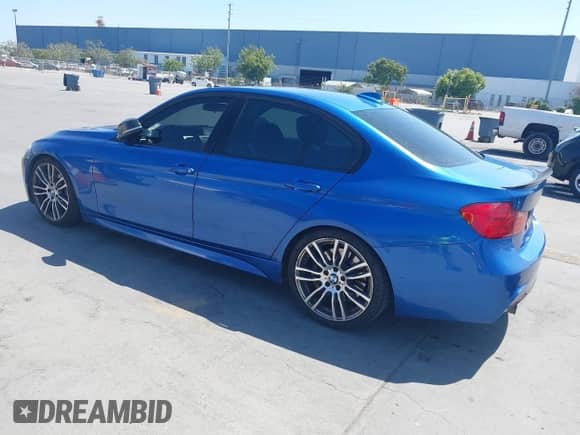 2013 BMW 3 Series 335i with VIN WBA3A9G53DNP36811, listed as a IAAI auction lot 42558641 with 122,566 mi miles and . Bid and sale history available at DreamBid. Image 3.