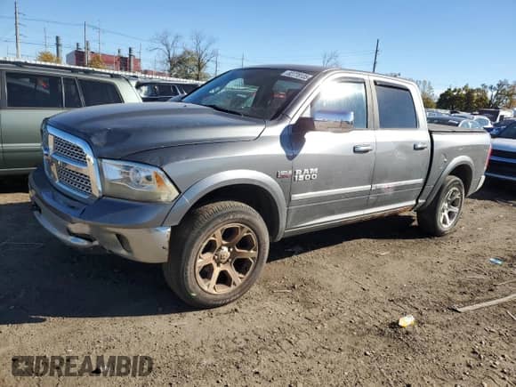 2013 Ram 1500 Laramie with VIN 1C6RR7NT7DS689092, listed as a Copart auction lot 82778135 with 208,175 mi miles and Clean title. Bid and sale history available at DreamBid. Image 1.