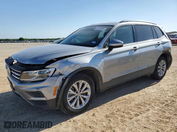 2020 Volkswagen Tiguan S с VIN 3VV1B7AXXLM121057, выставлен на аукционе Copart как лот 51576765 с пробегом 64 480 миль миль и Списание • Salvage title. История ставок и продаж доступна на DreamBid. Изображение 1.