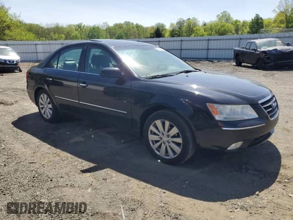 2010 Hyundai Sonata SE PZEV z VIN 5NPEU4AC3AH611705, wystawiony jako Copart lot #54393855 z przebiegiem 116 375 mil mil oraz Szkoda całkowita • Salvage title. Historia ofert i sprzedaży dostępna na DreamBid. Obrazek 4.