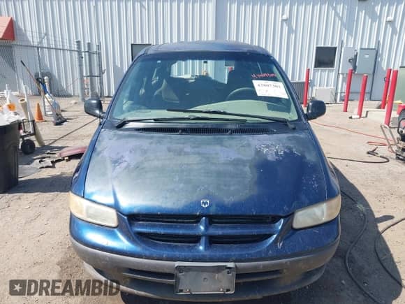2000 Dodge Caravan with VIN 2B4FP25B0YR510861, listed as a IAAI auction lot 42807303 with 255,162 mi miles and . Bid and sale history available at DreamBid. Image 12.