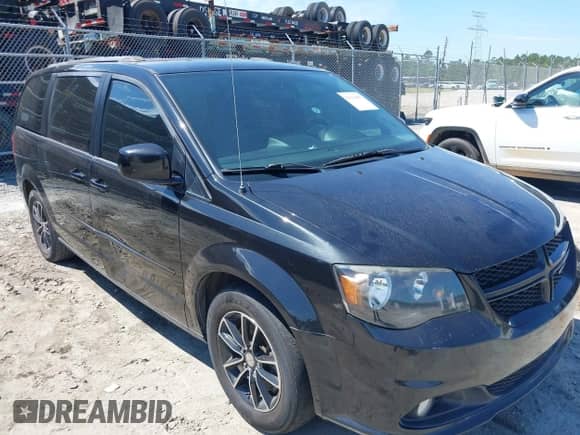 2016 Dodge Grand Caravan R/T with VIN 2C4RDGEG6GR249428, listed as a IAAI auction lot 43114455 with 101,989 mi miles and . Bid and sale history available at DreamBid. Image 1.
