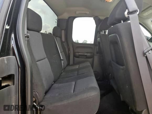 2011 Chevrolet Silverado 1500 LS z VIN 1GCRCREA7BZ206760, wystawiony jako Copart lot #60814845 z przebiegiem 254 535 mil mil oraz Szkoda całkowita • Salvage title. Historia ofert i sprzedaży dostępna na DreamBid. Obrazek 10.