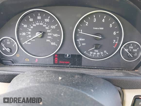 2015 BMW 3 Series 320i xDrive с VIN WBA3C3C58FK201605, выставлен на аукционе IAAI как лот 43098809 с пробегом 145 647 миль миль и . История ставок и продаж доступна на DreamBid. Изображение 7.