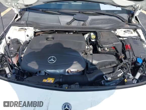 2018 Mercedes-Benz CLA 250 с VIN WDDSJ4EB0JN586457, выставлен на аукционе IAAI как лот 43046695 с пробегом 103 409 миль миль и . История ставок и продаж доступна на DreamBid. Изображение 10.