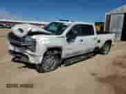 2020 Chevrolet Silverado 3500HD High Country с VIN 1GC4YVEY7LF183582, выставлен на аукционе Copart как лот 57320385 с пробегом 52 808 миль миль и Списание • Salvage title. История ставок и продаж доступна на DreamBid. Изображение 1.
