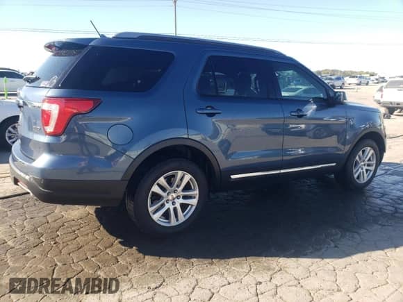 2018 Ford Explorer XLT with VIN 1FM5K8D8XJGA45675, listed as a Copart auction lot 86780585 with 119,206 mi miles and Salvage title. Bid and sale history available at DreamBid. Image 3.