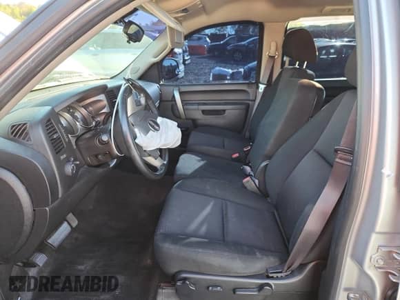 2013 GMC Sierra 1500 SLE z VIN 3GTP2VE73DG191779, wystawiony jako Copart lot #84291085 z przebiegiem 156 115 mil mil oraz Szkoda całkowita • Salvage title. Historia ofert i sprzedaży dostępna na DreamBid. Obrazek 7.
