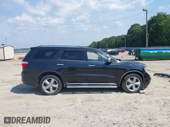 2012 Dodge Durango Citadel with VIN 1C4SDHET0CC112539, listed as a IAAI auction lot 42581926 with 150,429 mi miles and . Bid and sale history available at DreamBid. Image 14.