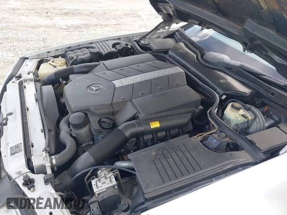 2000 Mercedes-Benz SL 500 with VIN WDBFA68F0YF188657, listed as a IAAI auction lot 42743459 with 89,715 mi miles and . Bid and sale history available at DreamBid. Image 10.