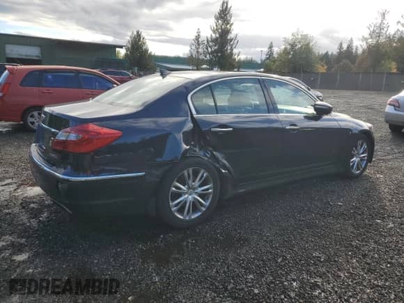 2013 Hyundai Genesis 3.8L с VIN KMHGC4DD8DU236979, выставлен на аукционе Copart как лот 84058555 с пробегом 107 198 миль миль и Списание • Salvage title. История ставок и продаж доступна на DreamBid. Изображение 3.