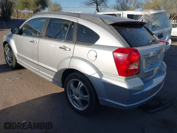 2007 Dodge Caliber R/T z VIN 1B3HE78K37D556553, wystawiony jako IAAI lot #41762328 z przebiegiem 170 861 mil mil oraz . Historia ofert i sprzedaży dostępna na DreamBid. Obrazek 3.